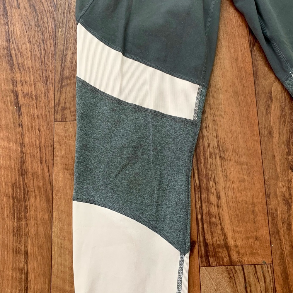 Athleta Salutation Modblock Leggings Gray And Pink - image 7